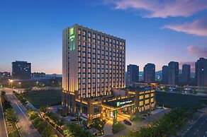 Holiday Inn Ningbo Xianshan Damu Bay by IHG