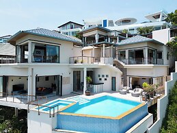 Villa Azure with Infinity Pool