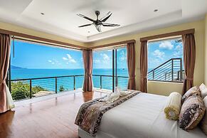 Villa Azure with Infinity Pool