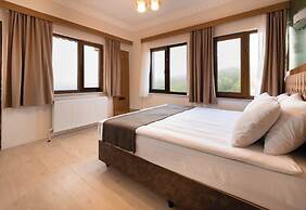 Avulot Mountain Resort Hotel