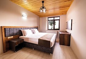 Avulot Mountain Resort Hotel