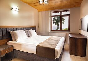 Avulot Mountain Resort Hotel