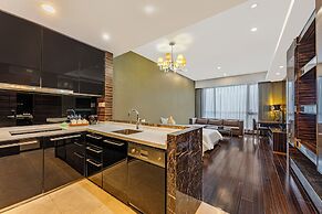 Side Apartment