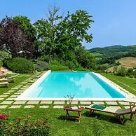Casale Belvedere 9 Emma Villas