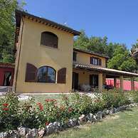 Casale Degli Ulivi 10 2 Emma Villas