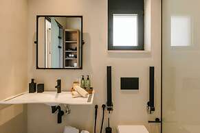 Mast Luxury Residences