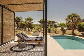 Mast Luxury Residences