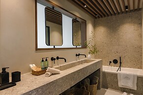 Mast Luxury Residences