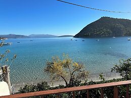 Tolo Beach House with Breathtaking View