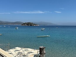 Tolo Beach House with Breathtaking View