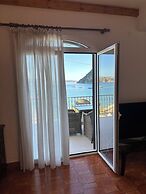 Tolo Beach House with Breathtaking View