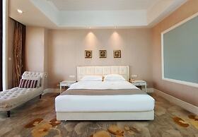 Nanjing Suning Universal Hotel