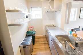 LOCALINO STAY AOSHIMA