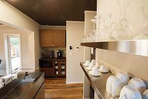 LOCALINO STAY AOSHIMA