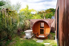 LOCALINO STAY AOSHIMA