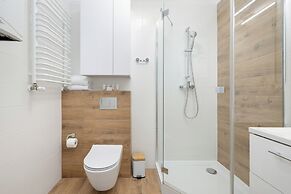 Bright Studio in Darlowo by Renters