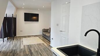 Lovely 2-bed Apartment in Liverpool
