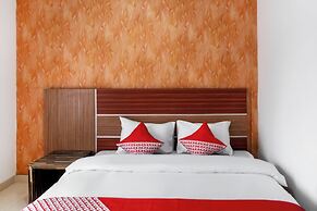 Super OYO 617 Sukaraja Residence Syariah