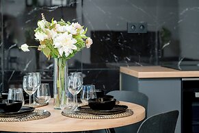 Esencja Apartments Poznań by Renters