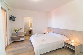 MOLAROTTO CAMERE CON ANGOLO COTTURA