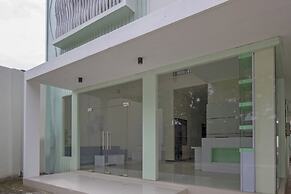 OYO 2753 Irma's Residence