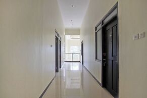 OYO 2753 Irma's Residence