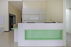 OYO 2753 Irma's Residence