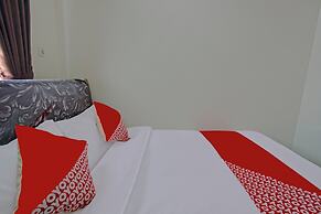 OYO 2753 Irma's Residence