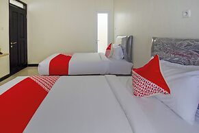 OYO 2753 Irma's Residence