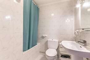 Apartamentos La Arena