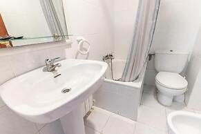 Apartamentos La Arena