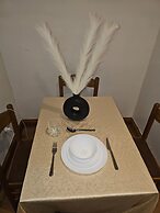 Primely Located 1-bed Apartment in Brighton