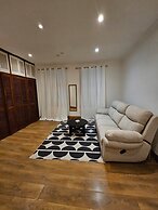 Primely Located 1-bed Apartment in Brighton