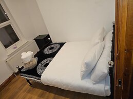 Primely Located 1-bed Apartment in Brighton