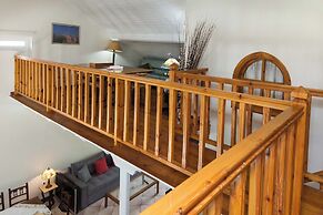 Deluxe 3 Bd House near Lagonisi w Garden