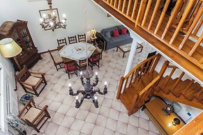 Deluxe 3 Bd House near Lagonisi w Garden