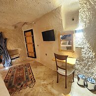 Memories Cave House
