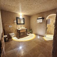 Memories Cave House