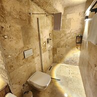Memories Cave House