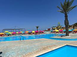 Doriane Beach Club & Aquapark