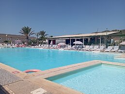 Doriane Beach Club & Aquapark