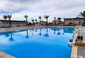 Doriane Beach Club & Aquapark
