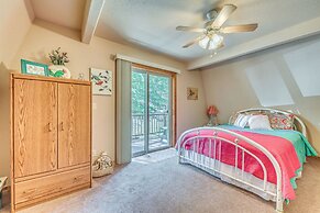 Rustic Cloudcroft Cabin w/ Spacious Deck & Grill!