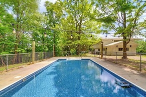 Byrdstown Home on 65 Acres w/ Pool, Trail to Lake!