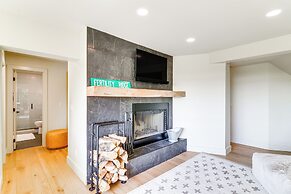 Byrdstown Home on 65 Acres w/ Pool, Trail to Lake!