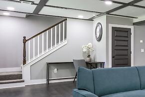 Modern Decatur Gem w/ Deck, 10 Mi to Atlanta