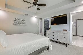 Modern Decatur Gem w/ Deck, 10 Mi to Atlanta