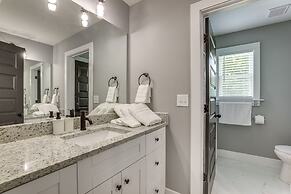 Modern Decatur Gem w/ Deck, 10 Mi to Atlanta