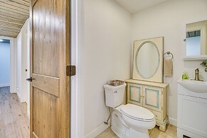 Peaceful Missouri Getaway w/ Valley View & Patio!