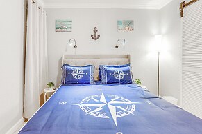 Galveston Beach Condo w/ Resort Amenities